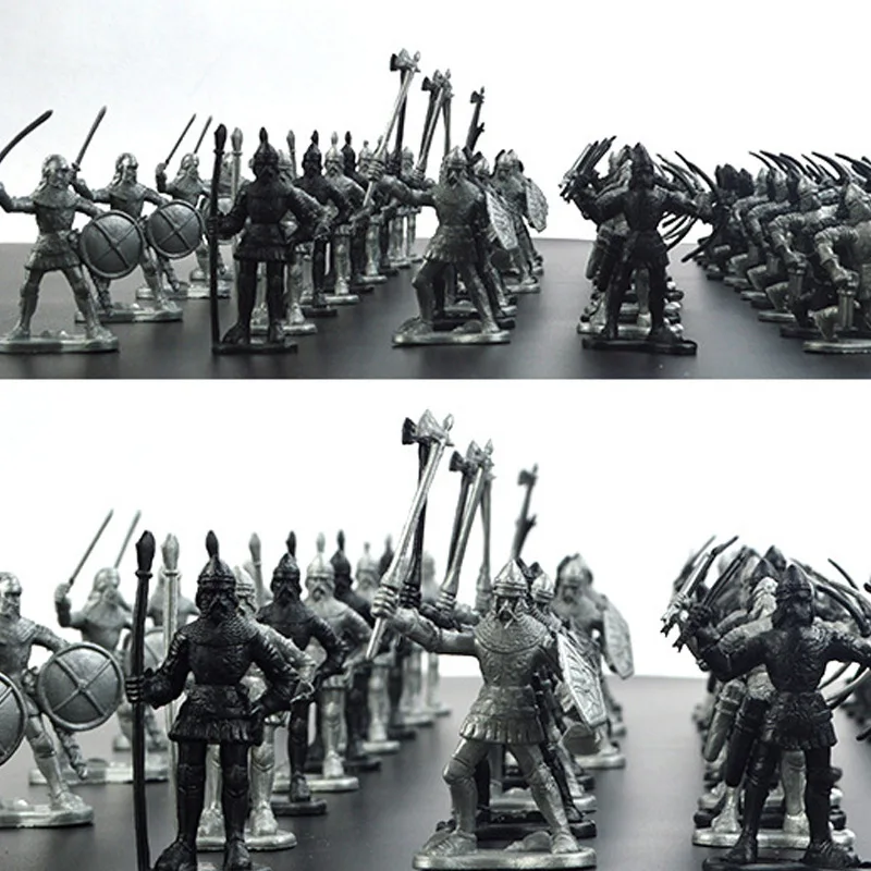 Board Game Risk - 60 Buah/Set Model Figur Statis Prajurit